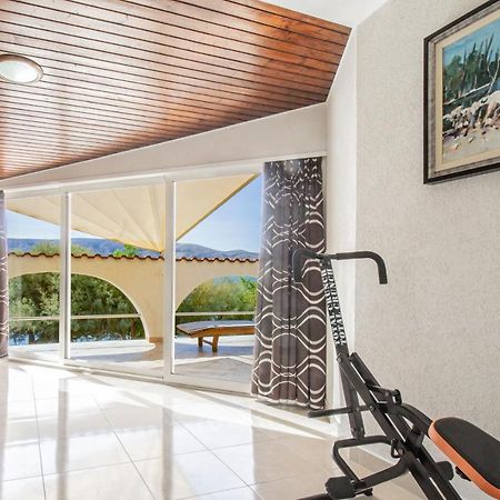 Galapagus Privat Beach & Boat Dock Apartment Metajna Exterior foto