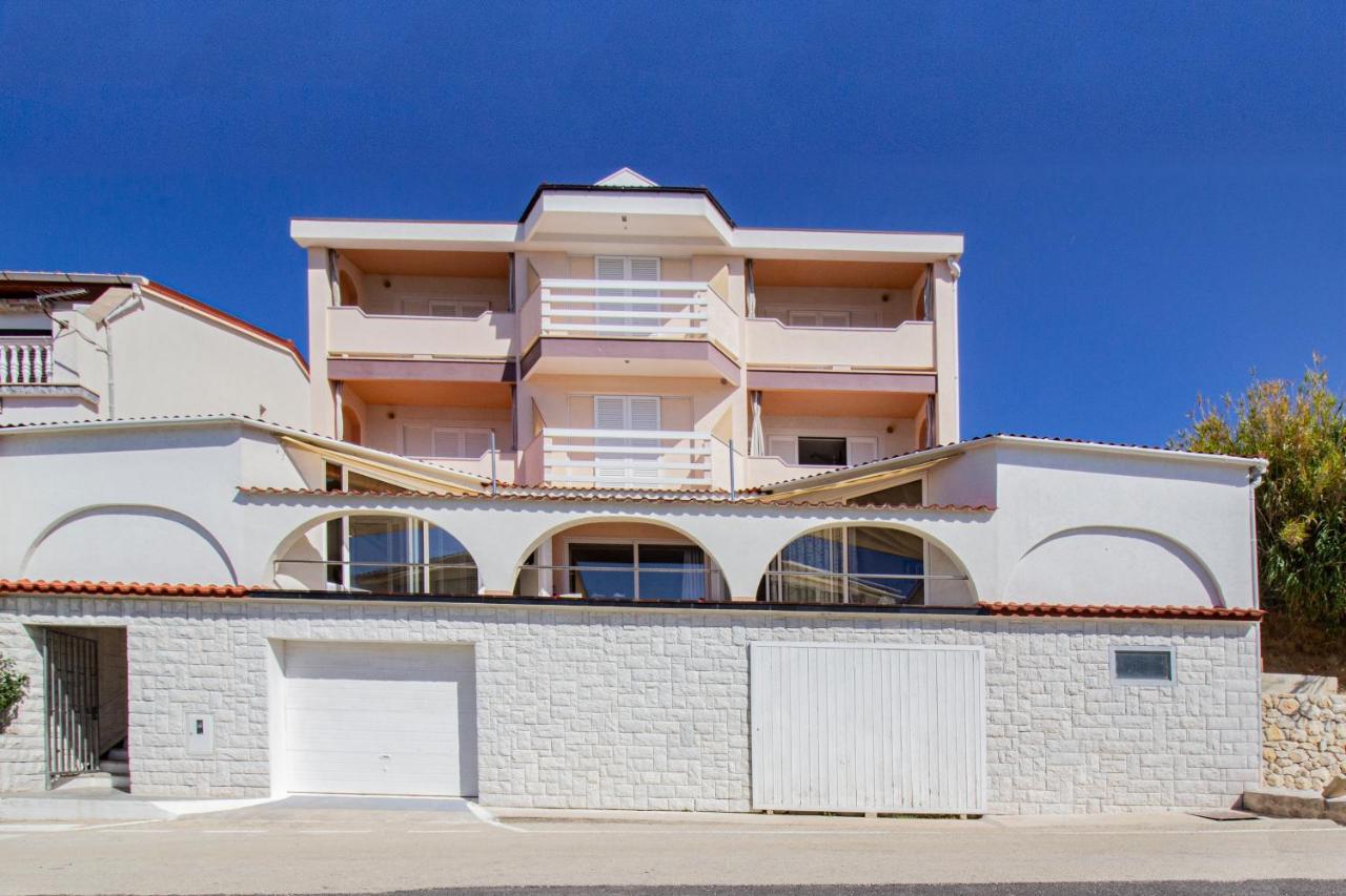 Galapagus Privat Beach & Boat Dock Apartment Metajna Exterior foto
